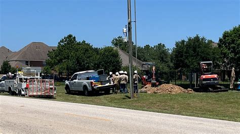 fort bend gas leak|Fort Bend gas leak alerts sent to phone for rupture。